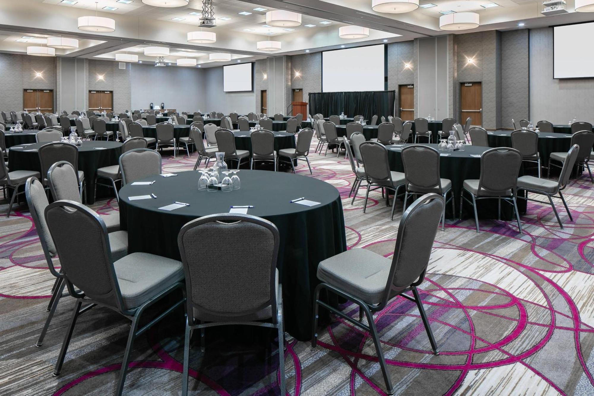 Courtyard By Marriott Omaha Bellevue At Beardmore Event Center Exteriér fotografie